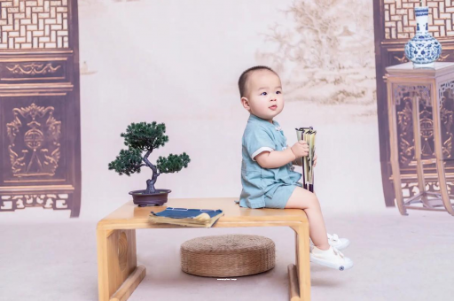 鞍山宝宝反复发烧呕吐